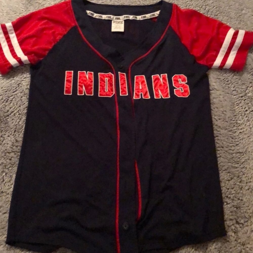 VS Pink Cleveland Indians Shirt